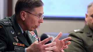Christian Bayer Tygesen om Petraeus: Ny mand, samme strategi – og samme problemer