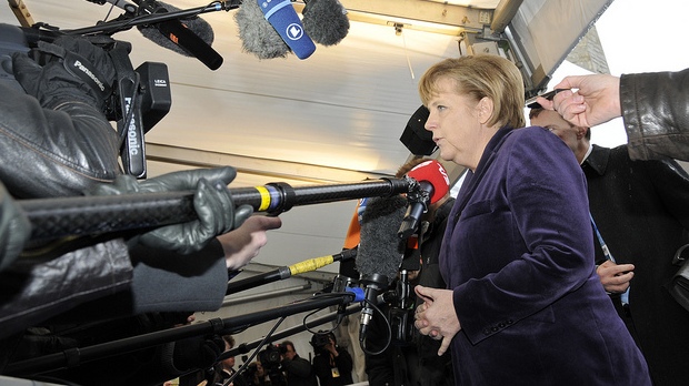 Peter Nedergaard: Nye euro-tiltag signalerer kursskifte fra Merkel