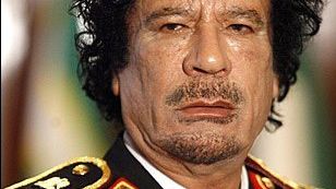 Gaddafis politiske nekrolog: Mere overlever end gal hund