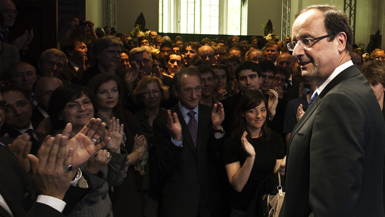 François Hollande: Endelig begynder problemerne