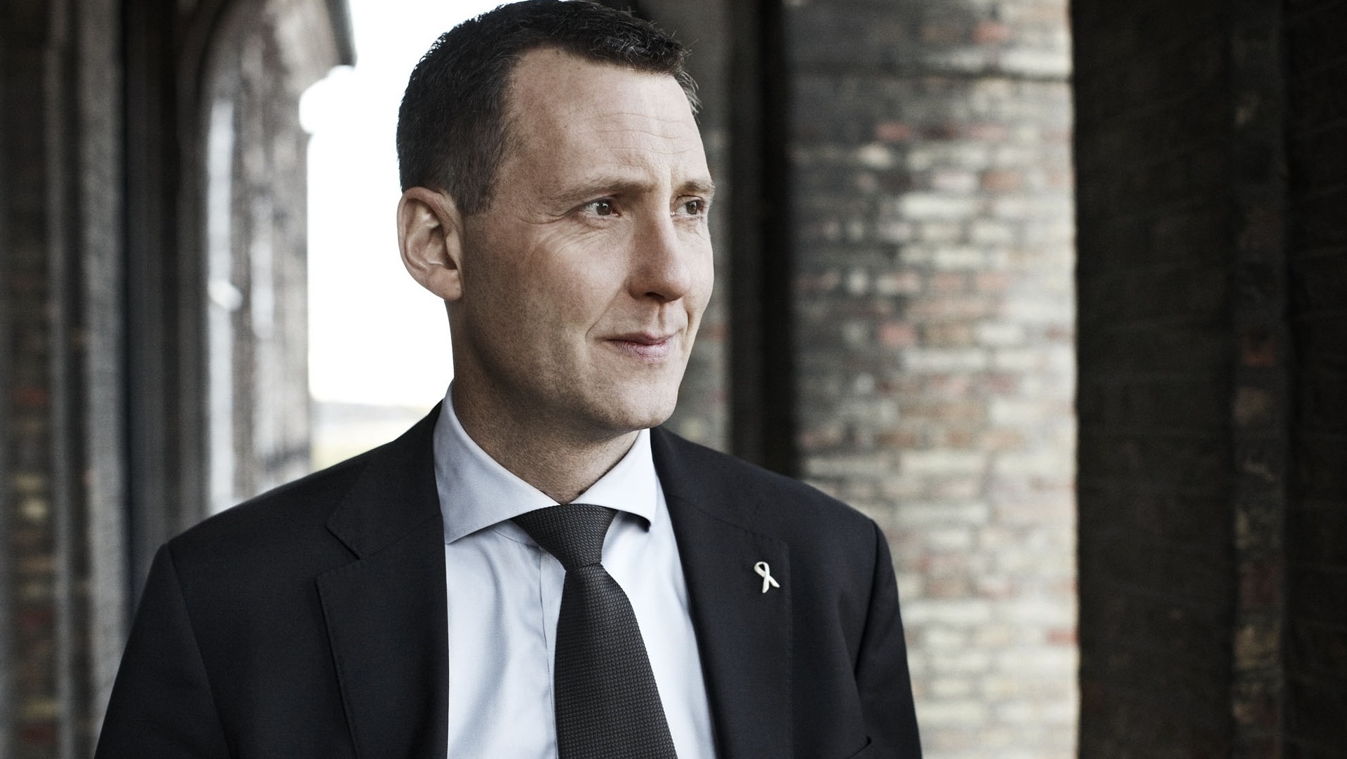 Fra RÆSON11: Ministeriet  for krig (1:7)