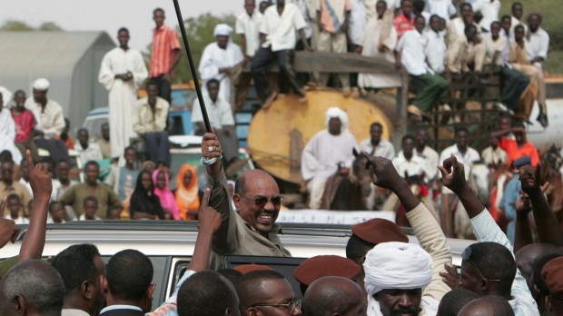 Sudan: Al-Bashir vakler