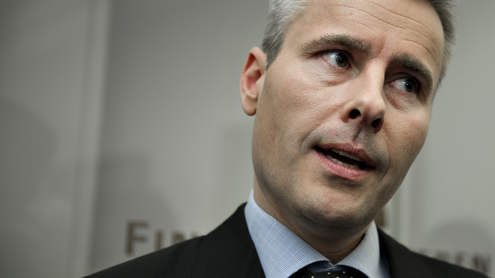 Sass Larsen: Jeg vil ikke sætte en grænse for indrømmelser til R