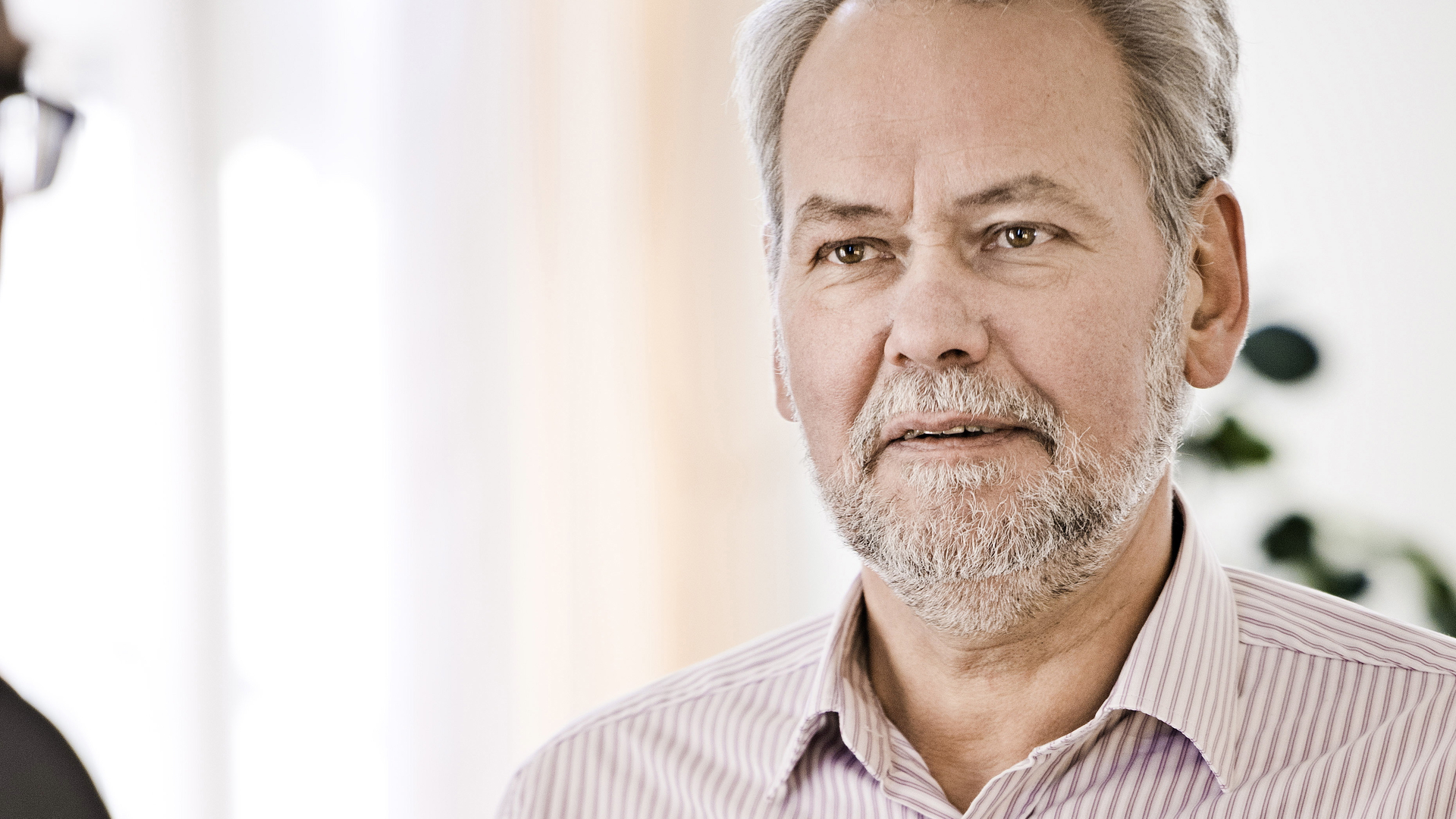 Dennis Kristensen om regeringens ’lille trepartsaftale’: Der er simpelthen nogen, som er gået ind og har skrevet under på noget, vi andre ikke har hørt om