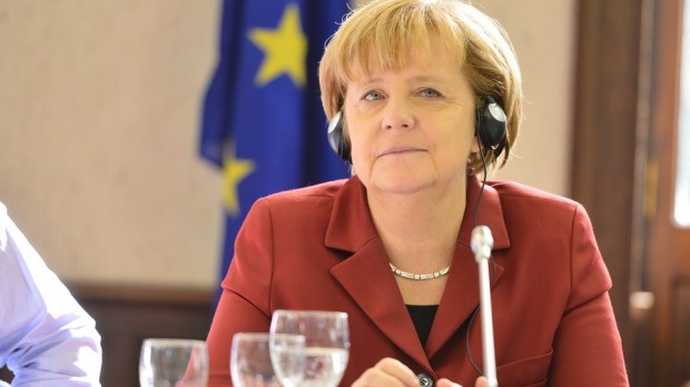 Socialt Europa: Merkel i klemme i London