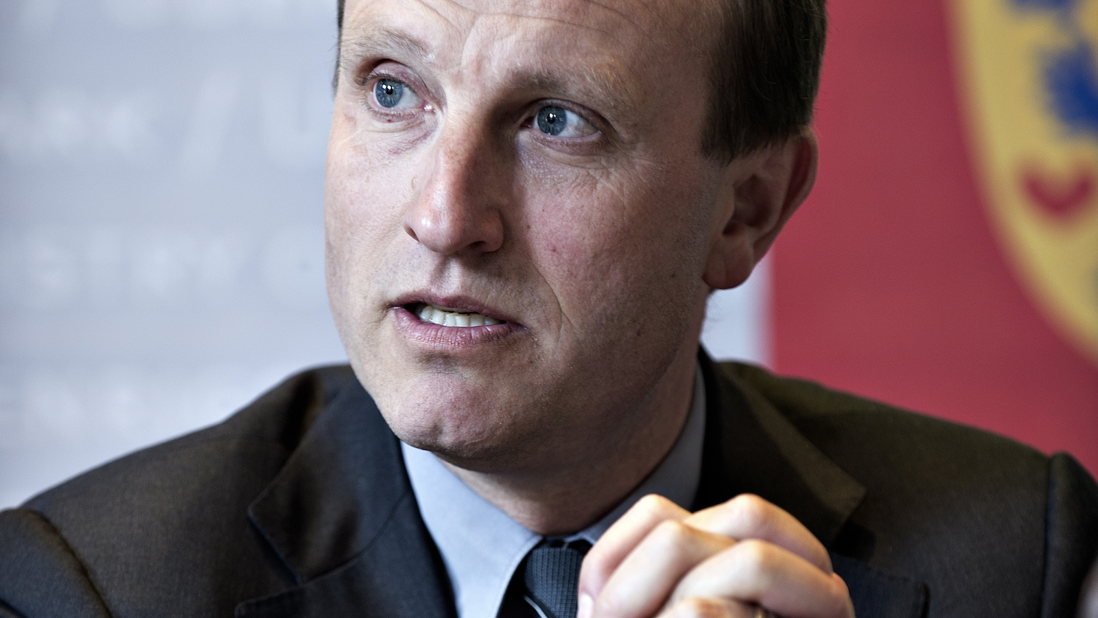 Danmark vil sende våben til Syrien. Det bliver benzin på båletOpinion