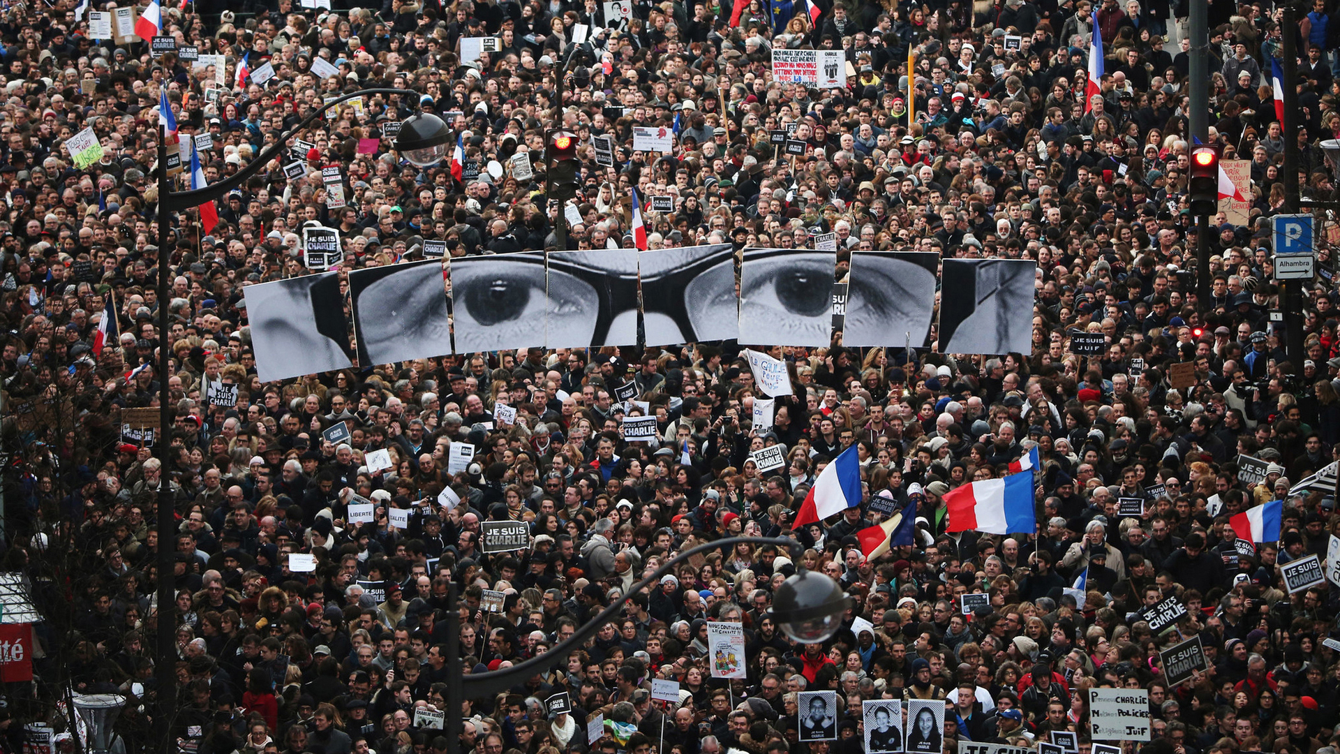 Terrorbekæmpelse efter Charlie Hebdo: Skal Danmark skærpe lovgivningen?
