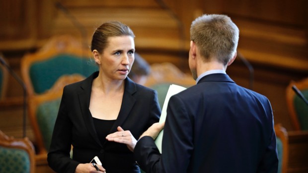 Peter Mogensen: Man skal ikke bilde sig ind, at der er en stor forbrødring undervejs mellem Socialdemokratiet og Dansk Folkeparti