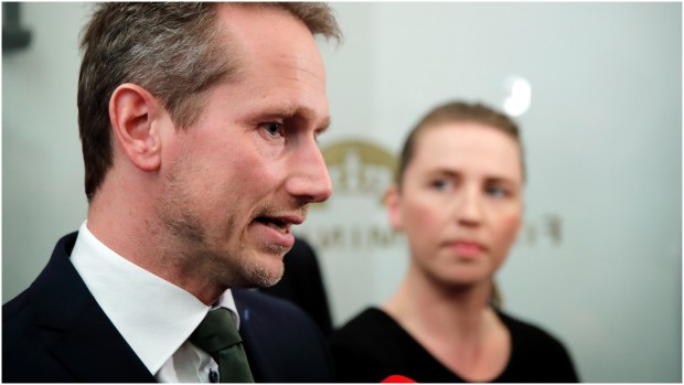 “Grund til årvågenhed, men ikke overophedningspanik”Interview med cheføkonom Las Olsen