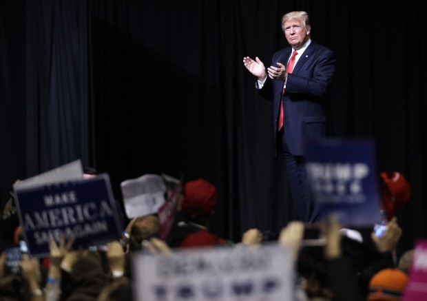 Niels Jespersen: Det glemte køn. Når produktionsarbejdspladserne forsvinder, bliver mændene vrede. De har skabt Brexit. De har skabt Trump. De vil ændre historiens gang