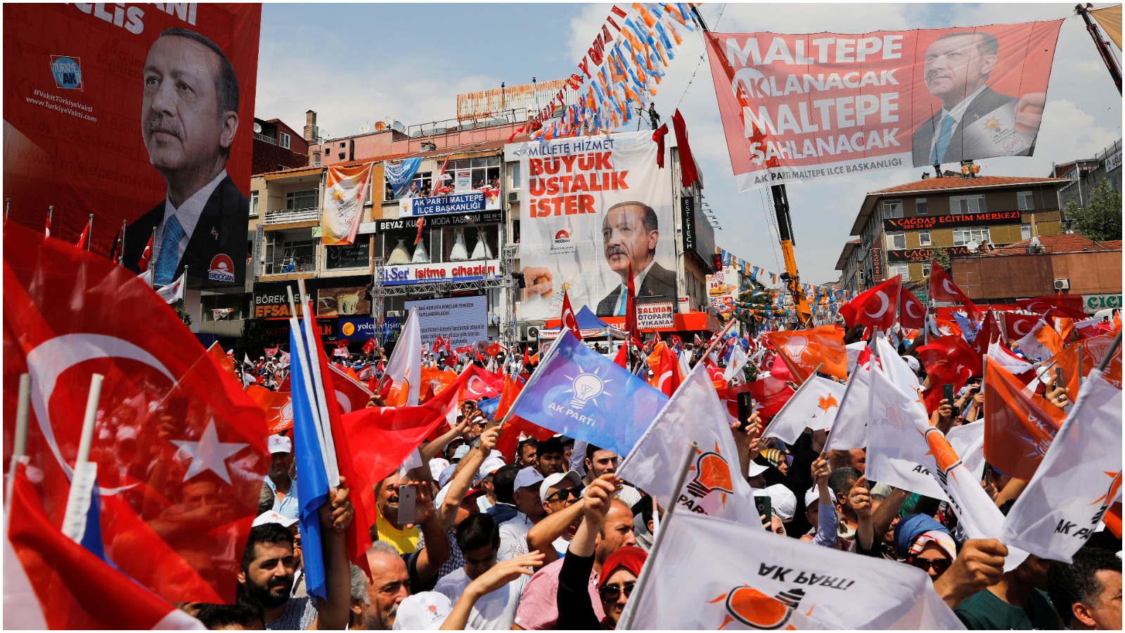 Professor Birgül Demirtas om Erdoğan efter valget: Hvis AKP vil fastholde støtte fra halvdelen af befolkningen, har Tyrkiet brug for økonomisk vækst