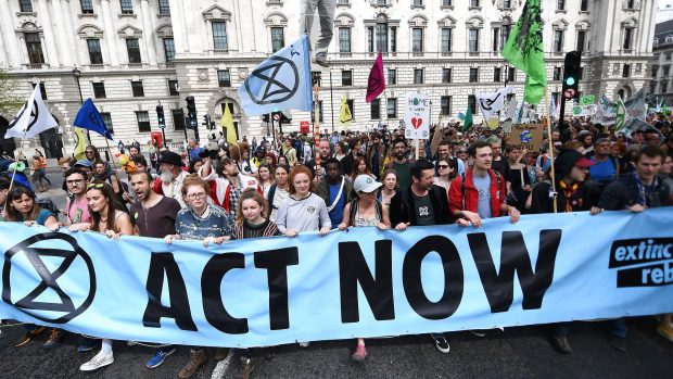 Sana Mahin Doost: Forbered jer på klimaprotesterne, kære politikere. For de kommer – og I gør klogt i at lytte til dem