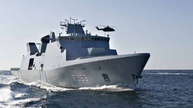 Peter Viggo Jakobsen: Det vil være rigtigt af Danmark at deltage i den amerikansk-britiske mission i Hormuzstrædet. Kun sådan kan vi varetage vores interesser