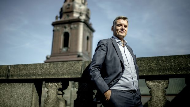 Jan E. Jørgensen: Hvad enten man er ægte liberal eller ægte borgerlig, sætter man Karnovs lovsamling højere end Jarlovs lovsamling