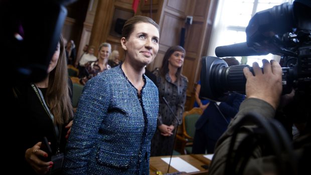Stephen Hansen: Statsministeren står overfor et svært dilemma: Bliver det velfærd eller klima? Hun kan ikke få begge dele