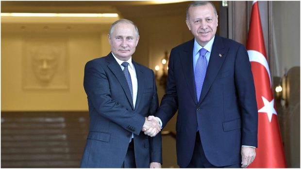 Korrespondent Michael Weiss: Putin har fået foræret rollen som hovedaktøren i Mellemøsten. Forhandlinger foregår nu i Moskva, ikke i Washington