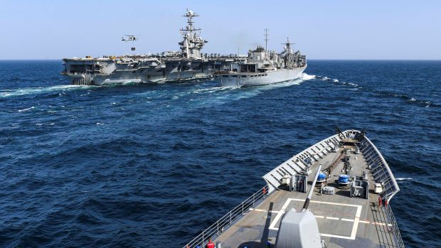 Militæranalytiker Anders Puck Nielsen om flådemissionen i Hormuz: Danmark og Europa er fanget i en kattepine – og Iran bestemmer, hvornår vi slipper ud