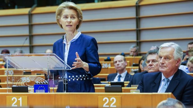 Sophie Pornschlegel: Coronakrisen viser, at EU-samarbejdet er fanget i en ond cirkel. Der er behov for europæiske svar, men der er ingen gode løsninger
