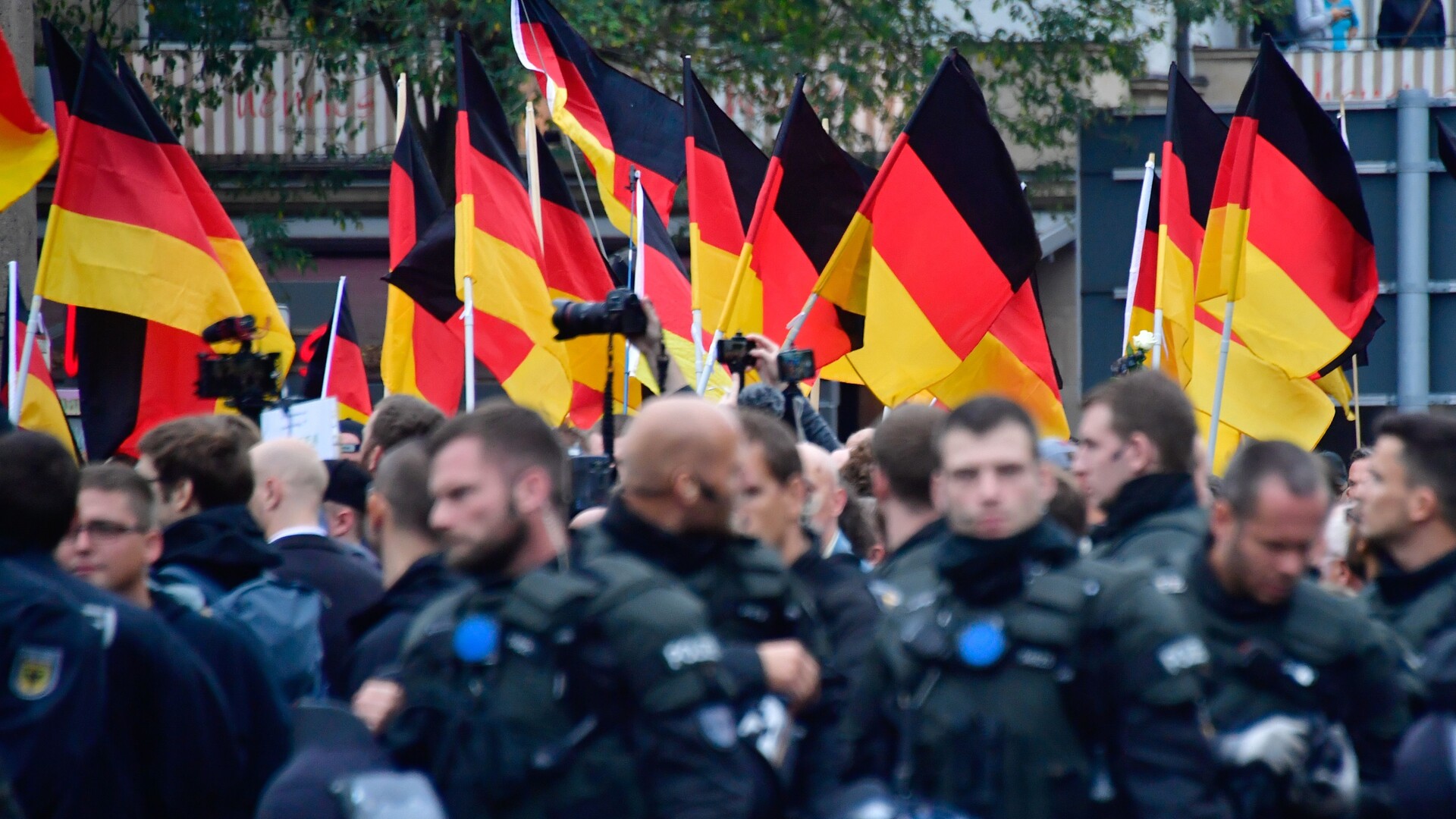 Emil Hee Stenstrup: Er højreekstremismen i det tyske politi udtryk for enkelttilfælde eller et strukturelt problem?