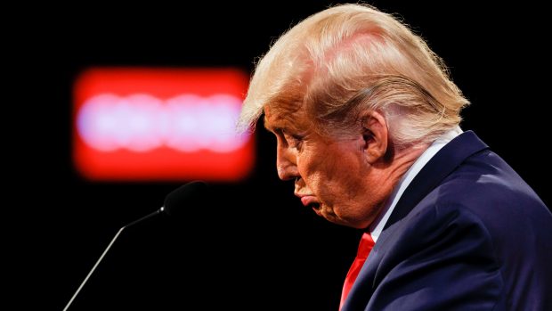 Christoffer Hentzer Dausgaard om den sidste debat: Det er anderledes end med Clinton. Hvis Trump havde haft nogle sidste esser i ærmet, ville han have spillet dem nu