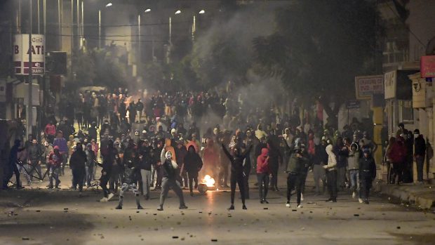Jakob Plaschke: De aktuelle tunesiske protester viser, at ”Det Arabiske Forårs eneste succeshistorie” ikke er så simpel endda