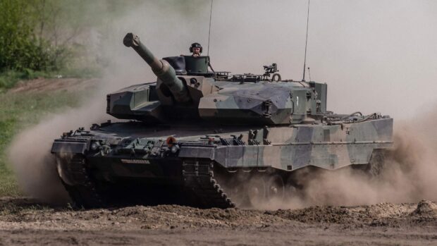 Ukrainebrief 25. januar: Nu sender Vesten kampvogne – men er det for sent?