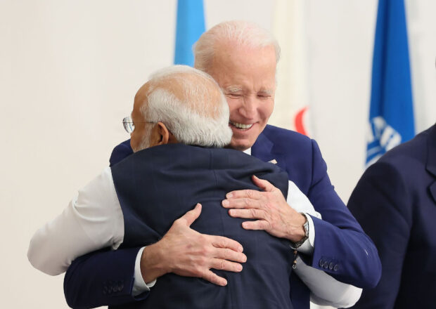 Asger Røjle i RÆSONs nye trykte nummer: G7 frier – men det globale syd melder sig helst ud af den nye kolde krig