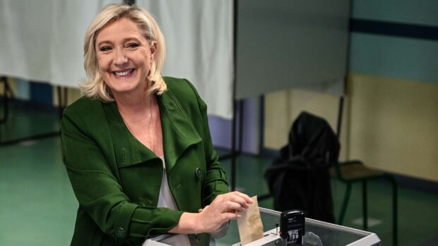 Kirsten Biering: Vinder Le Pen ved EP-valget, kan vejen banes frem mod det franske præsidentvalg i 2027