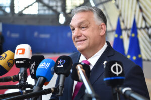 Ota Tiefenböck: Rusland står ikke overfor et nederlag i Ukraine. Så måske burde EU’s ledere faktisk høre, hvad Orbán siger, før de dæmoniserer ham?