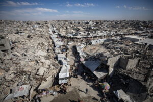 Haifaa Awad om Gaza: EU må suspendere sine relationer til Israel. Og Danmark må gå foran