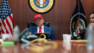 Hans Henrik Fafner efter nattens angreb: Trump kan nu være fanget i Mellemøstens kviksand