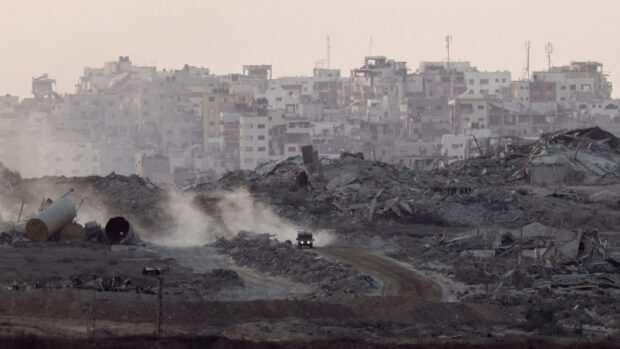 Sinem Demir (EL) om Gaza: Regeringen kan gøre meget mere end blot at udtrykke deres bekymring ved den nærmeste håndvask