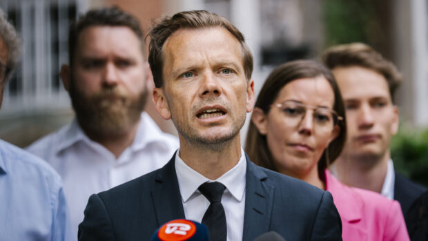 Thomas Birk Kristiansen: PET’s planlagte AI-system kan udpege hundredtusindvis af uskyldige danskere som terrorister