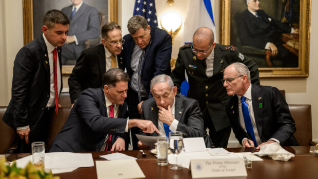 Hans Henrik Fafner: Trump har efterladt Netanyahu uden noget andet valg end at acceptere fred
