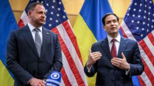 Peter Viggo Jakobsen: Aftalen er et overlagt mord på Ukraine. Europa må finde et modsvar, der har potentialet til at straffe Trump