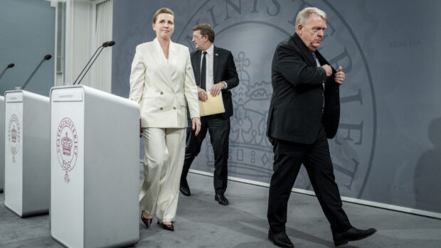 Klaus Krogsbæk: Kan Socialdemokratiet slippe ud af SVM-spændetrøjen?