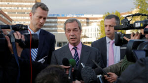 Lars Struwe: Vores demokrati er truet af porøse partier med en åben ladeport for udenlandsk infiltration