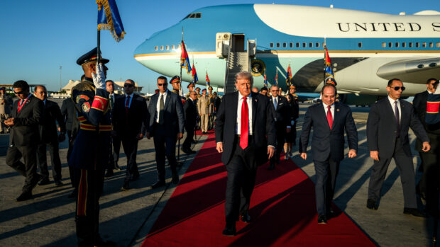 Lars Struwe: Hospitalsskib til Grønland? Idéen udstiller kun Trumps sårbarhed