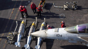 Lars Struwe: USA har ikke nok ammunition til at føre en lang krig mod Iran. Det ved man både i Pentagon – og i Beijing