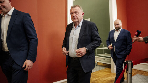 Niels Th. Dahl: Hvis Løkke skal realisere drømmen om en ny midterregering, så skal han have forhandlinger til at bryde sammen