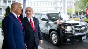 Tim Whyte: Europæerne har endelig lært at sige fra over for Trump. Hvornår skal Netanyahu stå til regnskab?