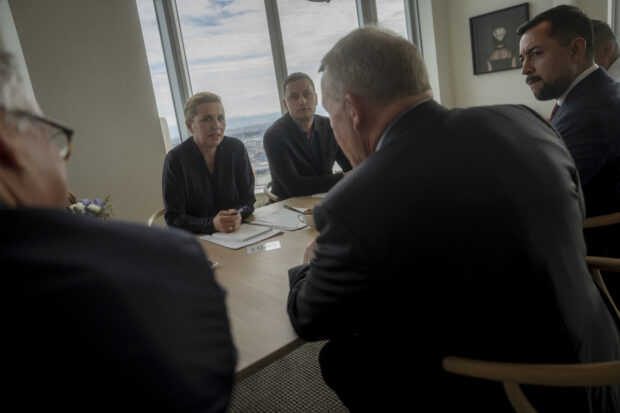 Marc Jacobsen: Grønland kunne være endt som Cypern. Heldigvis har man ikke rykket sig en millimeter