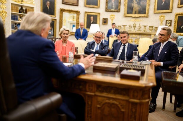 Peter Viggo Jakobsen: Trump tror, han kan forhandle hen over hovedet på Ukraine og Europa. Men han kommer til at ramme en mur